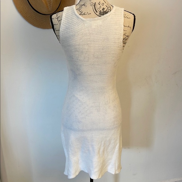 NEW White Knit Swim Coverup Size Medium - Picture 7 of 8